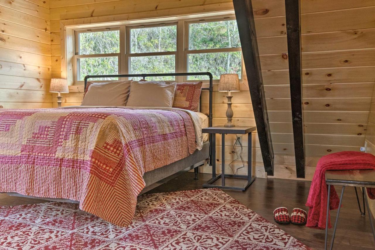 Hilltop Cabin On 5 Acres With Hot Tub And Waterfall! Bryson City Eksteriør bilde