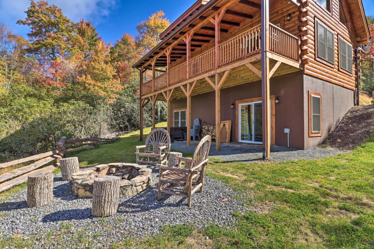 Hilltop Cabin On 5 Acres With Hot Tub And Waterfall! Bryson City Eksteriør bilde