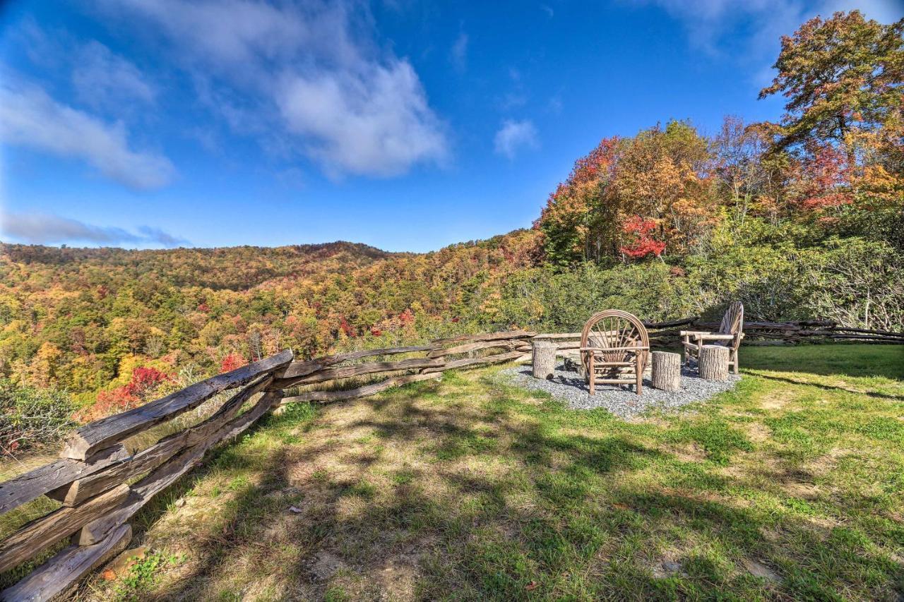Hilltop Cabin On 5 Acres With Hot Tub And Waterfall! Bryson City Eksteriør bilde